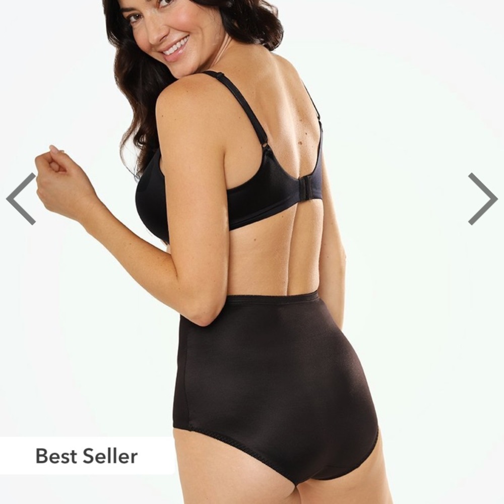 2 NWT Bali firm control brief black shape wear 3xl